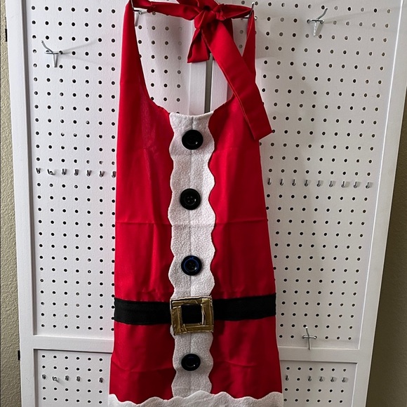 Festive Red Santa Apron - Picture 3 of 6